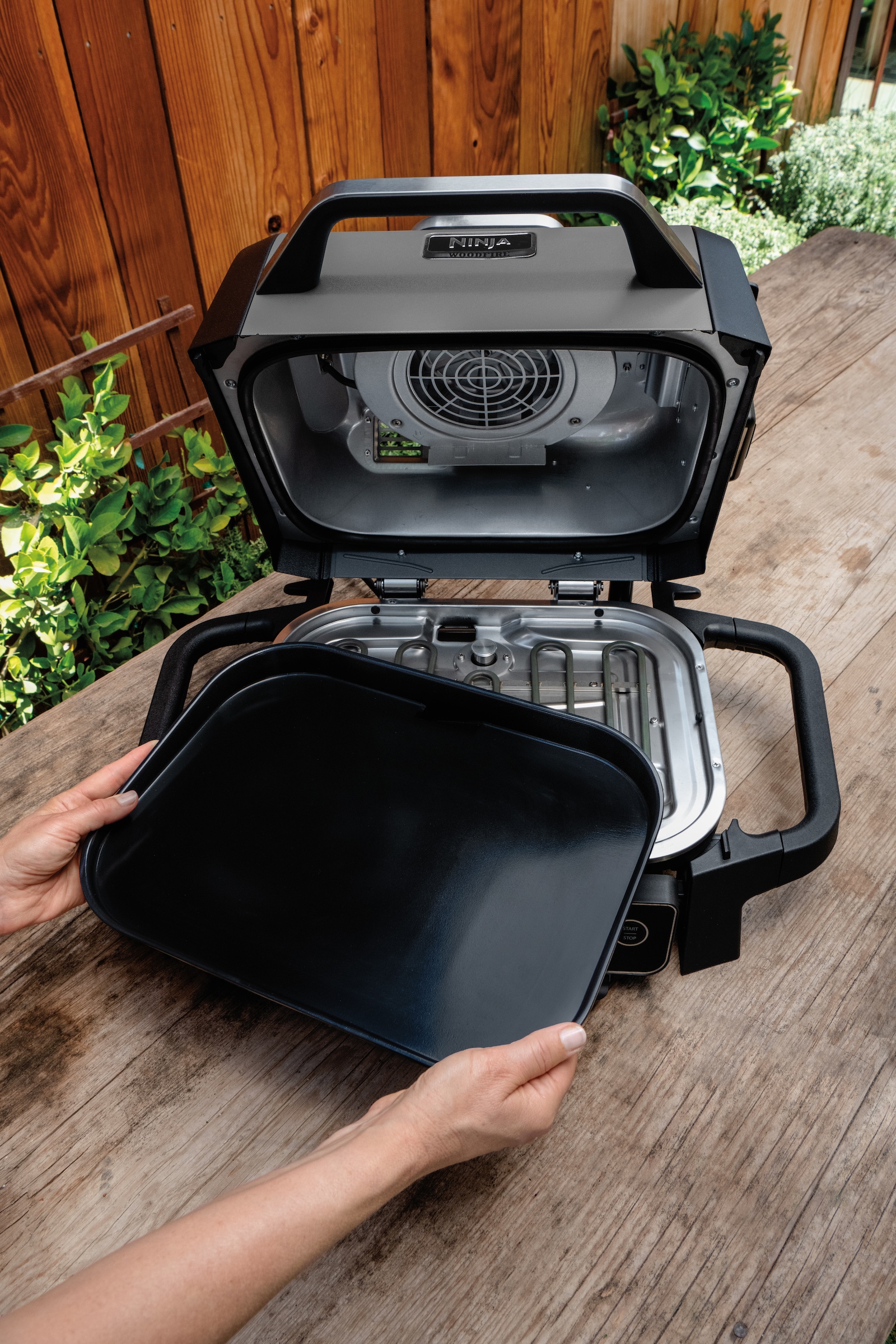 Ninja Woodfire Plancha für Woodfire OG701DE Elektrogrill XSKGRIDPLTEUK