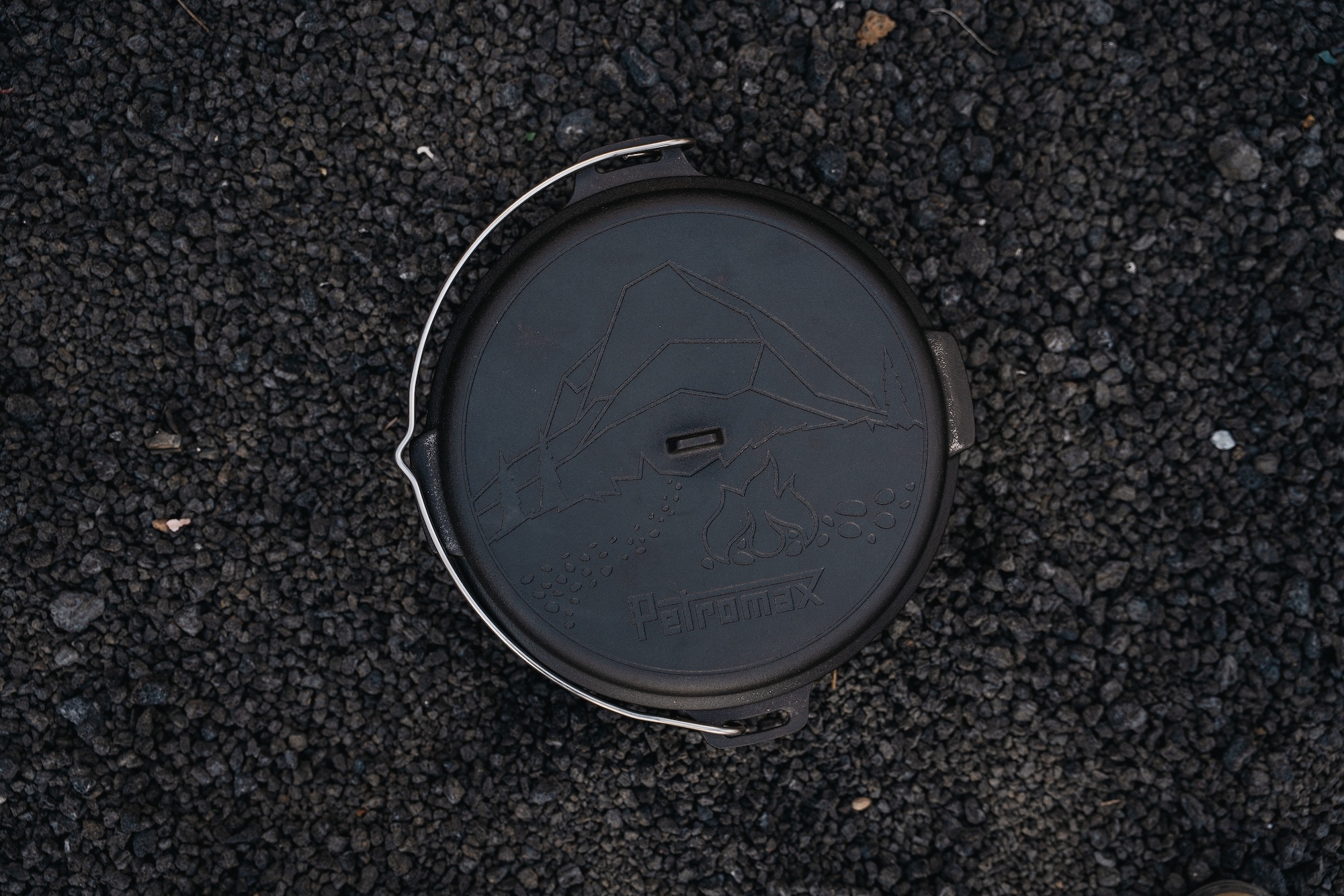 Petromax Feuertopf FT9 Essential ohne Füße 7,5 Liter Gusseisen Dutch Oven FT9-T-ESSENTIAL